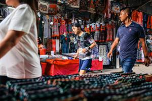 BIB: 
                            <button type="button" onclick="openModal(25553008)" class="btn btn-primary btn-sm float-right btn-popup" data-toggle="modal" data-target=".modal-high-quality">
                        <i class="fas fa-shopping-cart"></i> Add to Cart
                    </button>
                                            <button type="button" onclick="isThisMe(25553008, true)" class="btn btn-success btn-sm float-right btn-popup btn-isme hidden" data-toggle="tooltip" data-placement="bottom" title="นี่คือรูปของคุณใช่ไหม คลิกที่นี่เพื่อเอาเข้าอัลบั้ม">
                        <i class="fas fa-plus"></i> Add to album
                    </button>
                    <button type="button" onclick="isThisMe(25553008, false)" class="btn btn-warning btn-sm float-right btn-popup btn-isnotme hidden">
                        <i class="fas fa-ban"></i> Remove from album
                    </button>